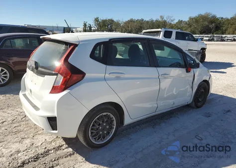 2015 Honda Fit Lx z USA, uszkodzony, nr VIN 3HGGK5H5XFM775449